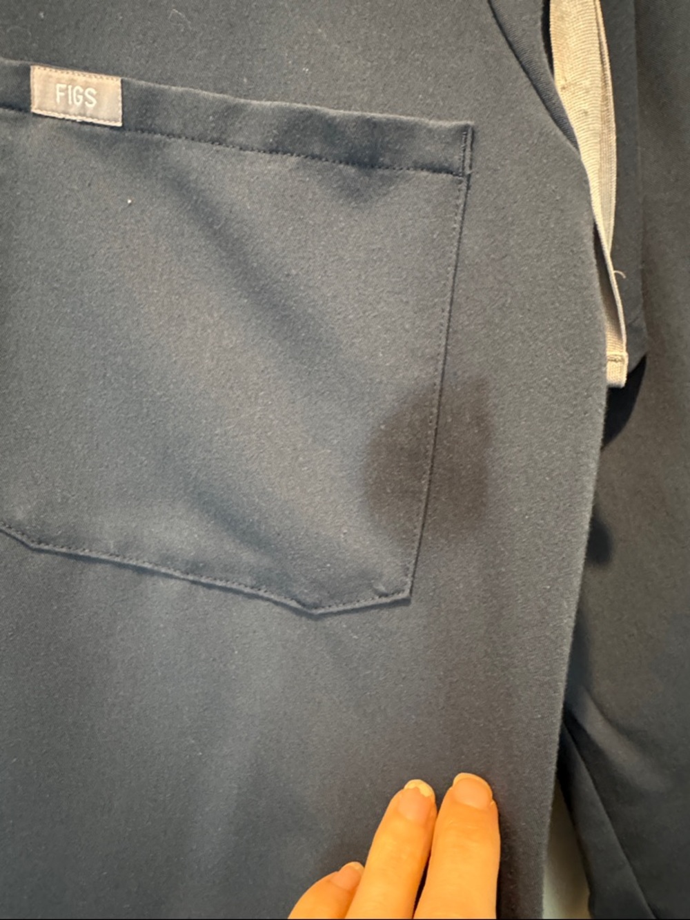 Figs Navy Blue V-Neck Scrub Top & Jogger Set - Picture 2 of 3